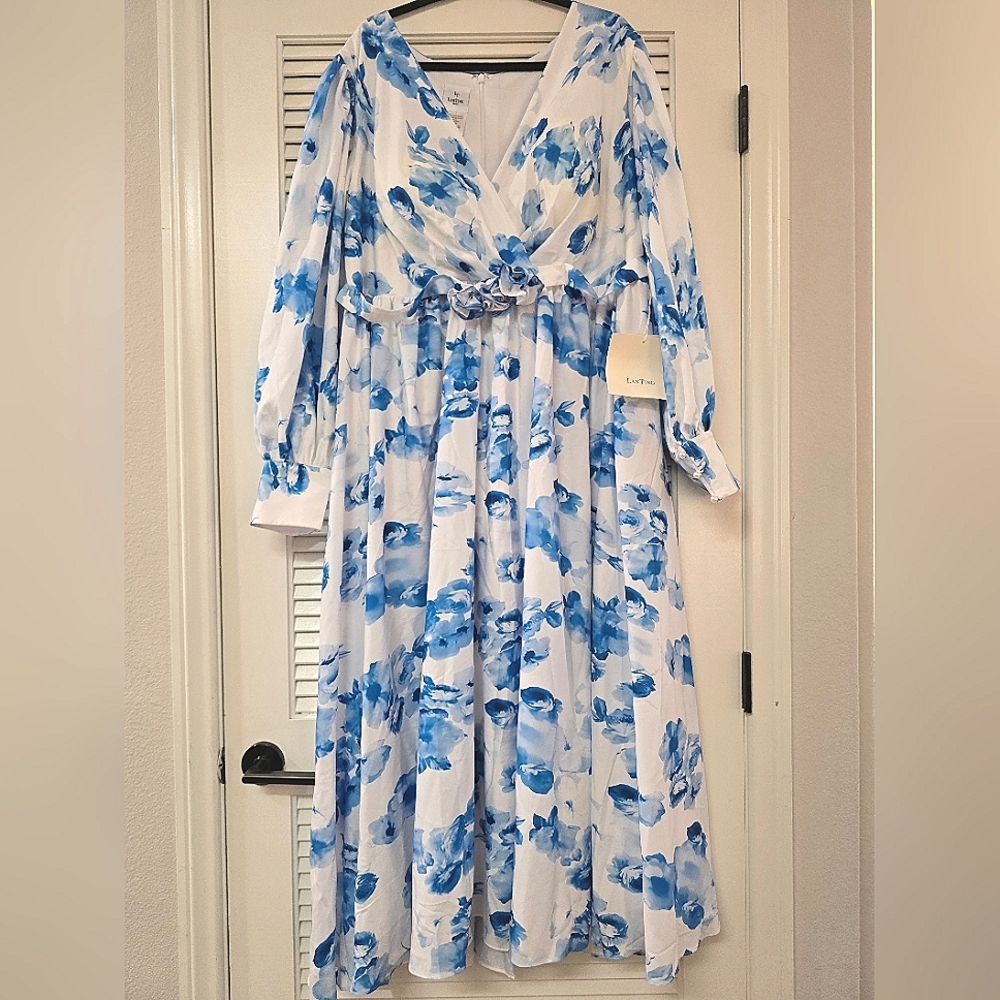 LT LanTing - (NWT) (Plus-Size) Bride Formal Wedding Blue & White Floral Dress